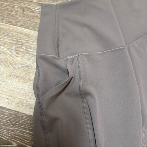 UNIQLO AIRism Soft Biker Shorts - NEW - Picture 10 of 13